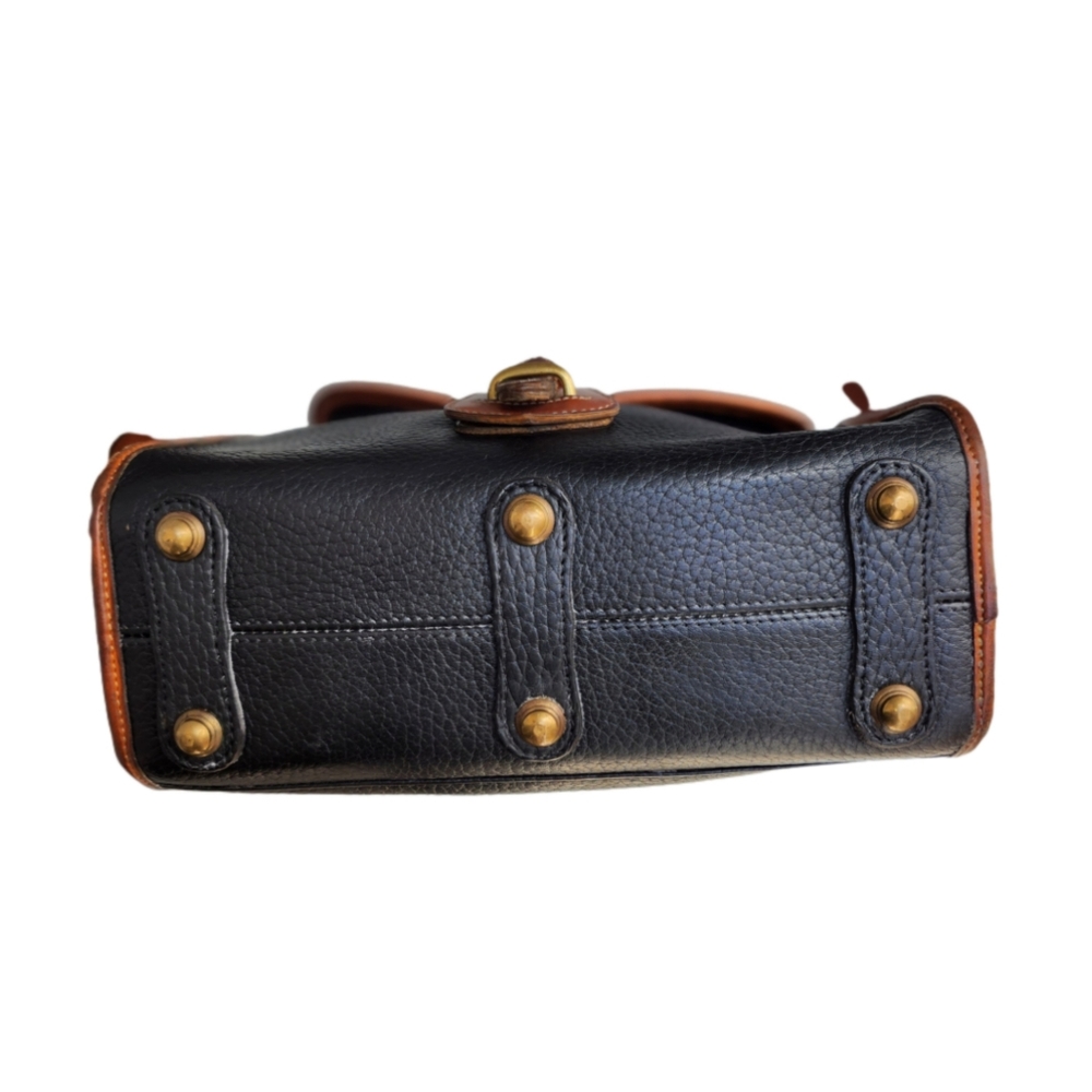 VINTAGE DOONEY & BOURKE ALL WEATHER BLACK PEBBLE GRAIN LEATHER CROSSBODY BAG - Picture 8 of 10